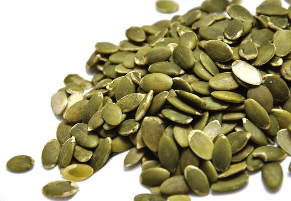 Pumpkin seeds 1489510 640