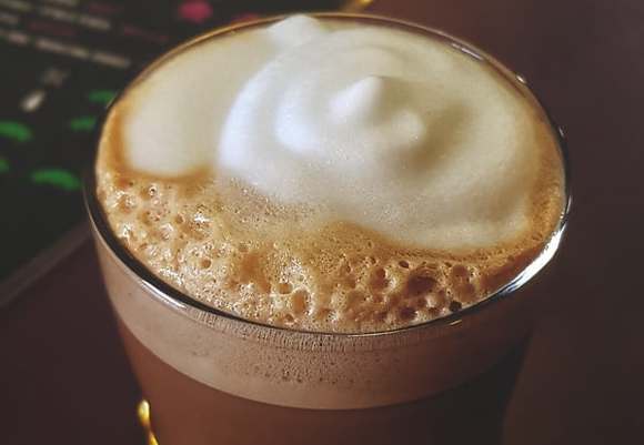 Photo 1563731649913 fab41907b535